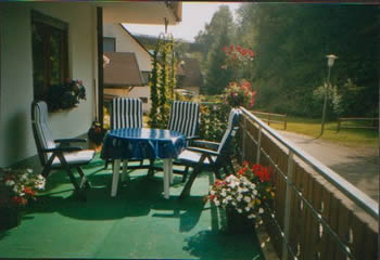 terrasse.jpg (8344 Byte)